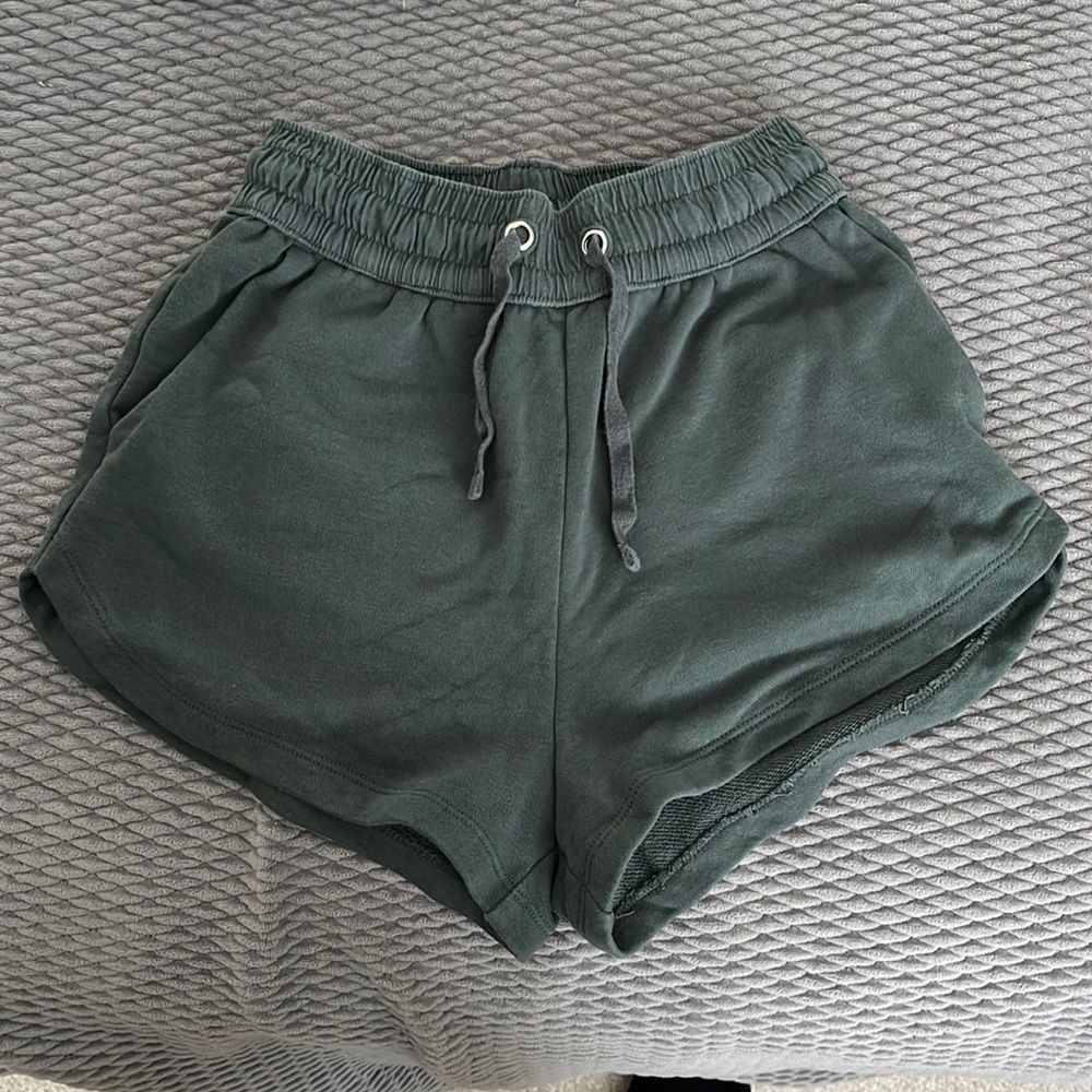 H&M Basic Shorts